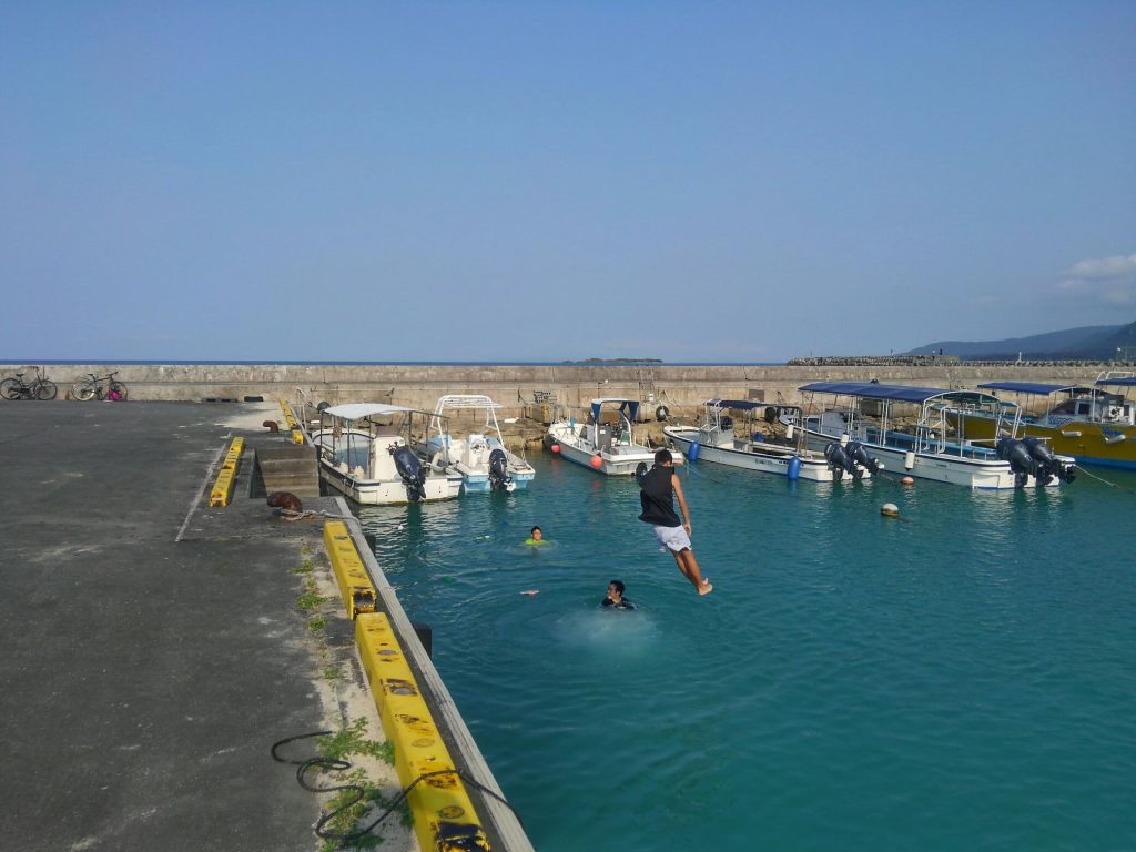 西表恒例の島遊び