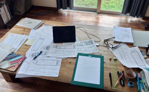 新艇の図面書き